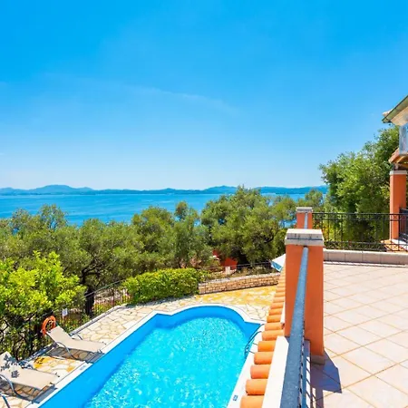 Youla Nisaki (Corfu)